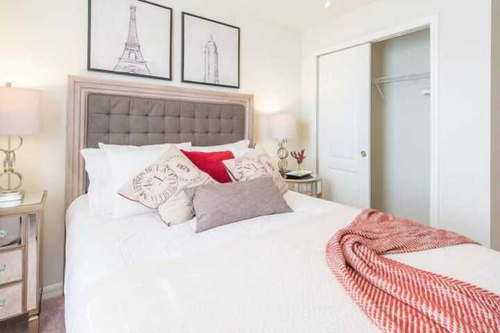 Room 2 of 31