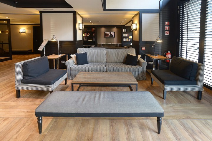 Hotel Interior 13 of 117