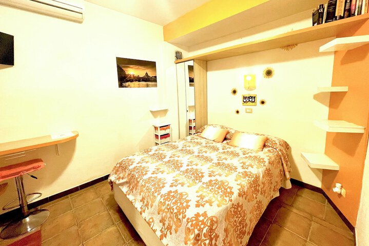 Room 26 of 54