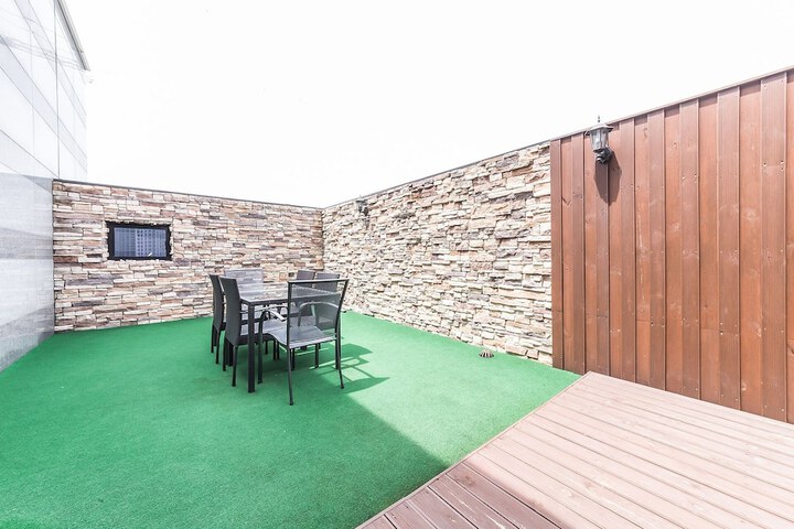 Terrace/Patio 28 of 49