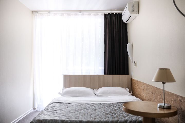 Room 17 of 47