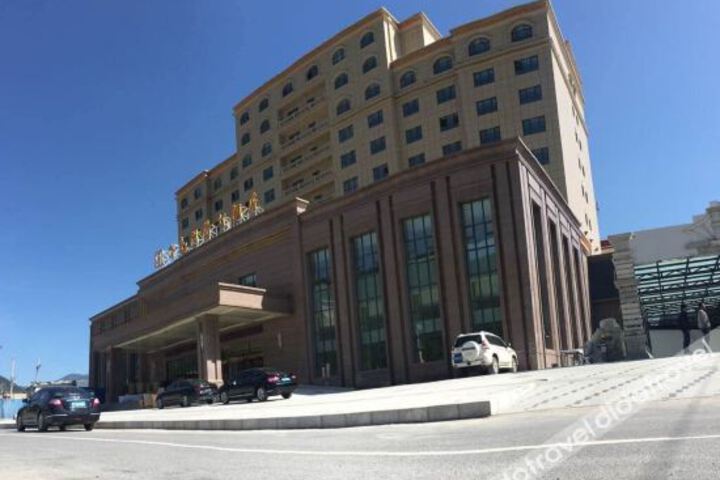 Hotel 7 of 30