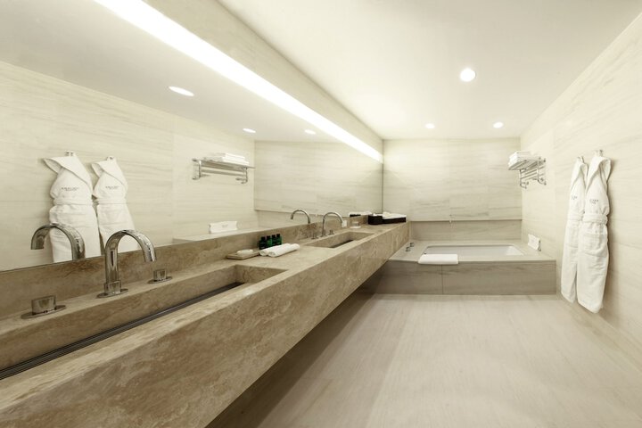Bathroom Interior Photo