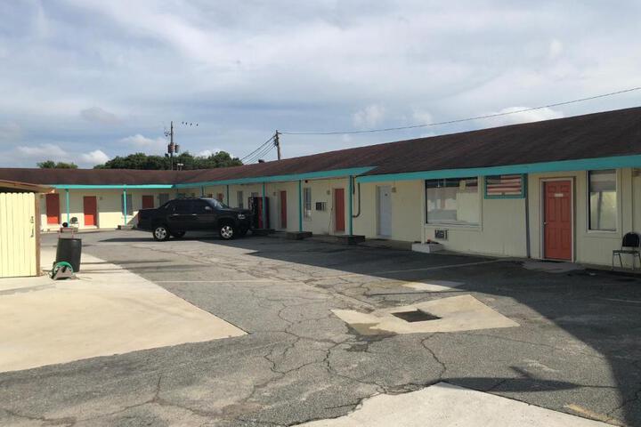 Photo of Budget Inn