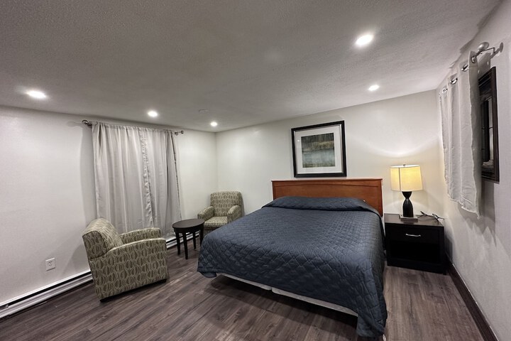 Room 16 of 29