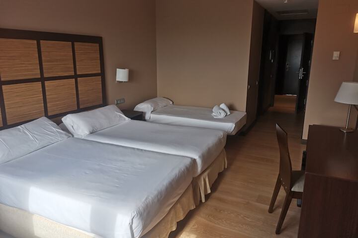 Room 12 of 47
