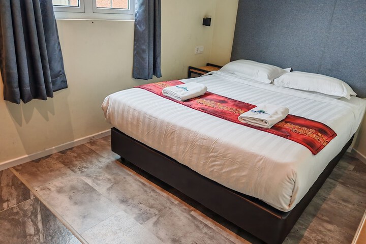 Room 3 of 26
