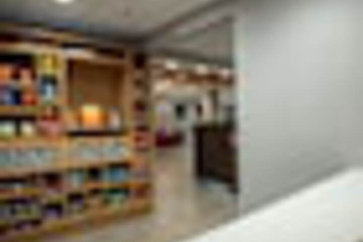 Snack bar