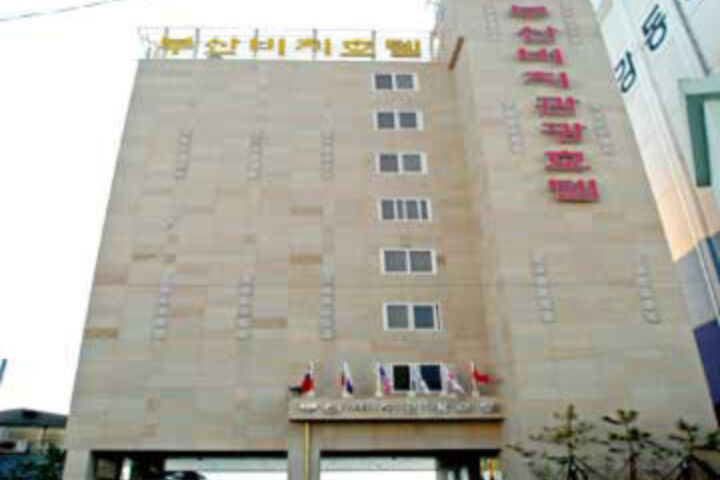 Busan Beach Tourist