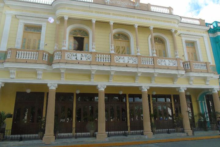HOTEL E CENTRAL VILLA CLARA
