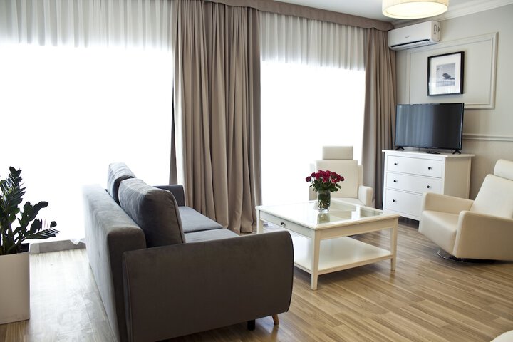 Room 10 of 57