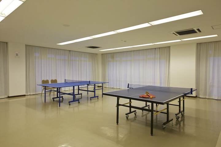 Room 15 of 25