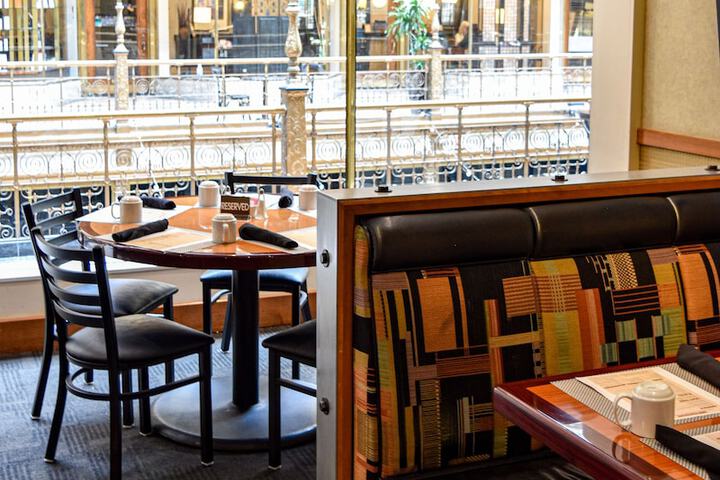 Breakfast area