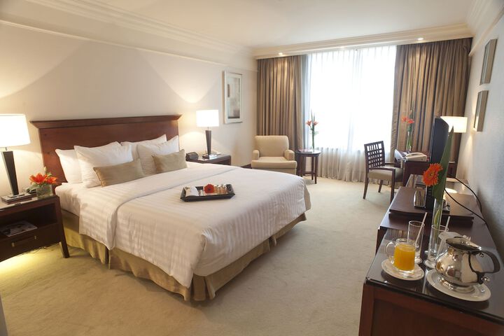 Room 3 of 38