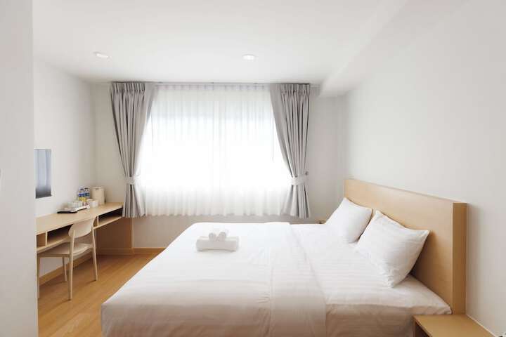 Room 19 of 53