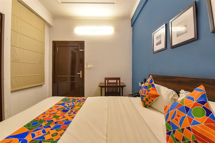 Room 26 of 37