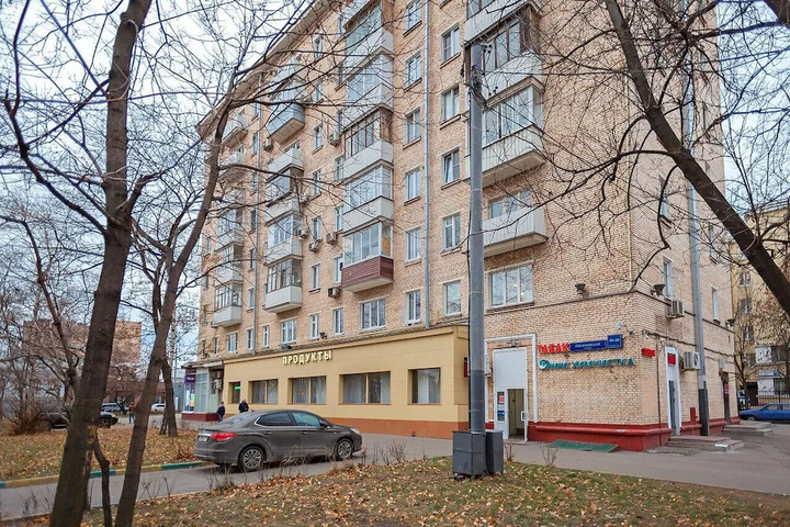 LuxApartments Lyusinovskaya street 48-50
