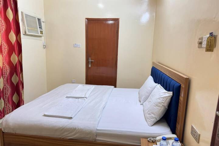 Room 3 of 9