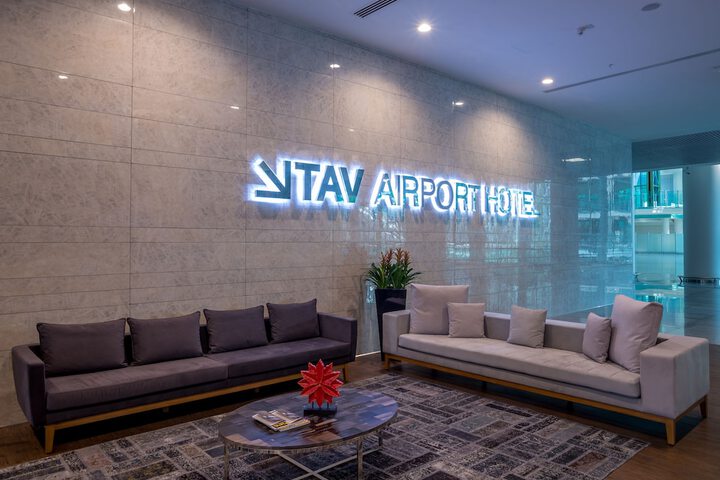 Hotel Lobby