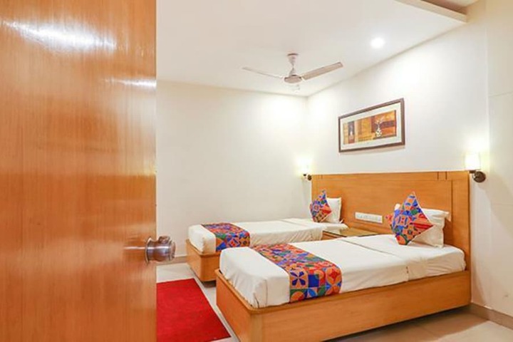 Room 15 of 22