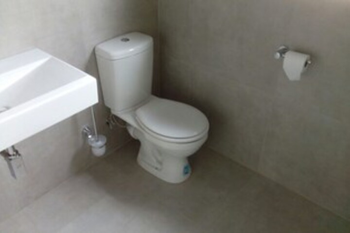 Room 5 of 57