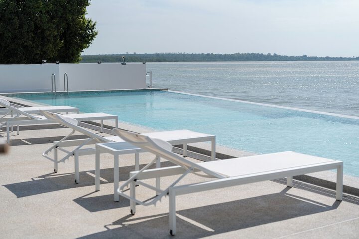 Pool 26 of 29