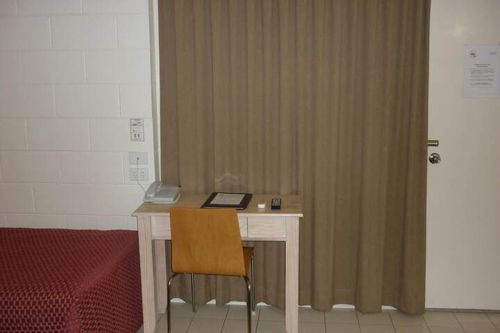 Room 17 of 26