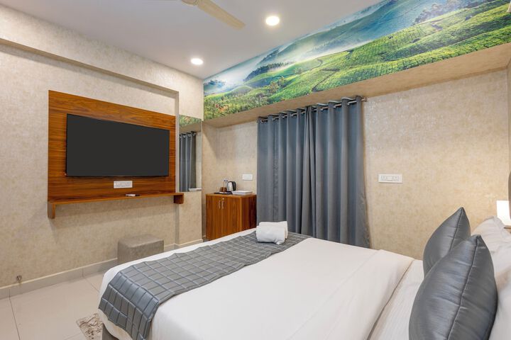Room 10 of 15