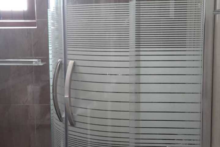 Room 12 of 17