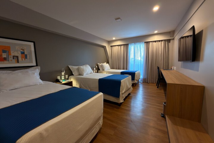 Room 46 of 132