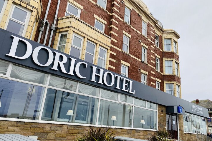 Doric Hotel