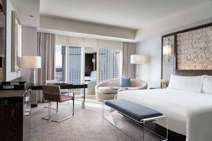 Room 34 of 170