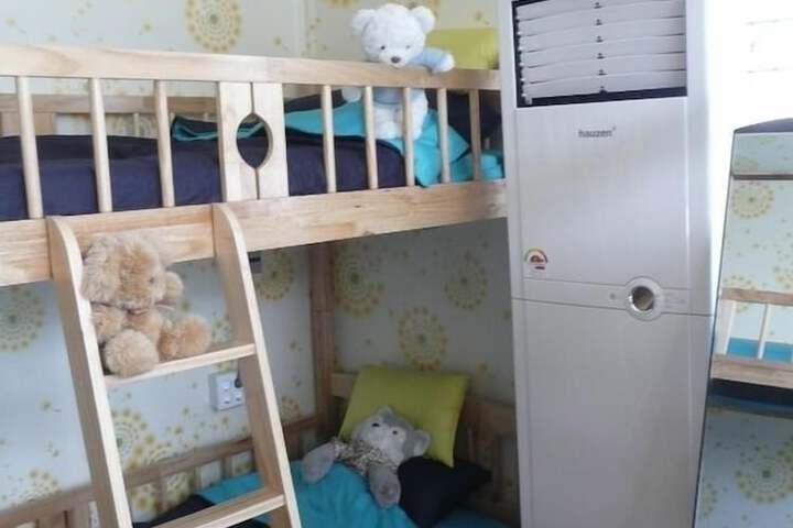 Room 25 of 45
