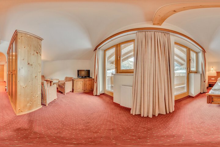 Room 8 of 52