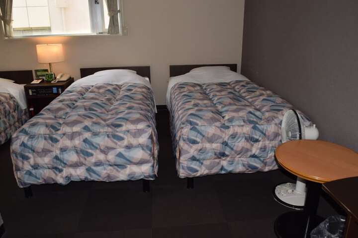 Room 30 of 81
