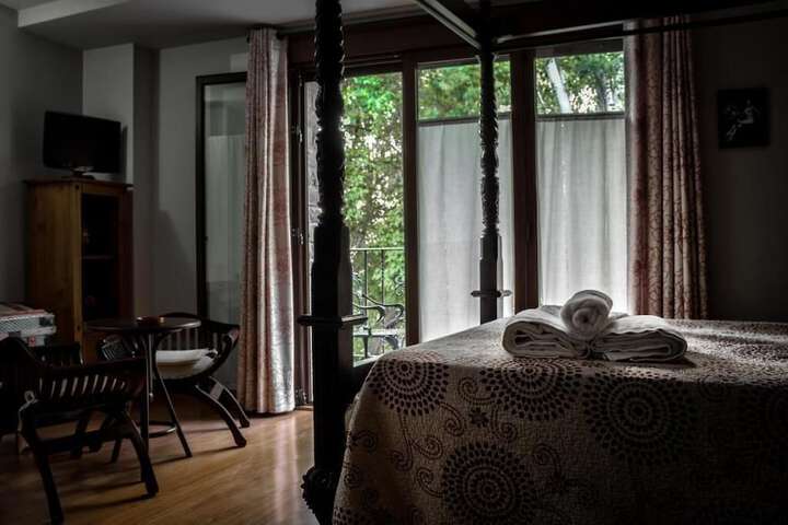 Room 7 of 36