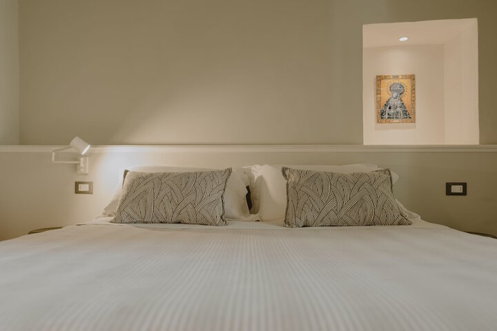 Room 46 of 181