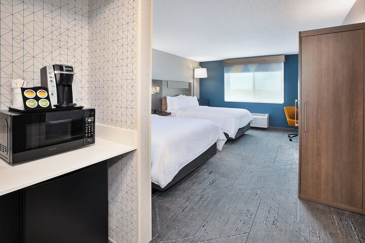 Room 13 of 45