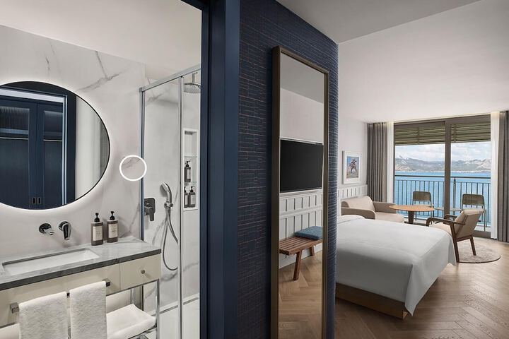 Room 70 of 331