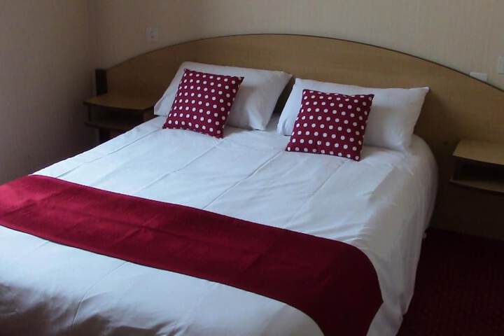 Room 14 of 24