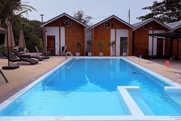 Pool 36 of 54