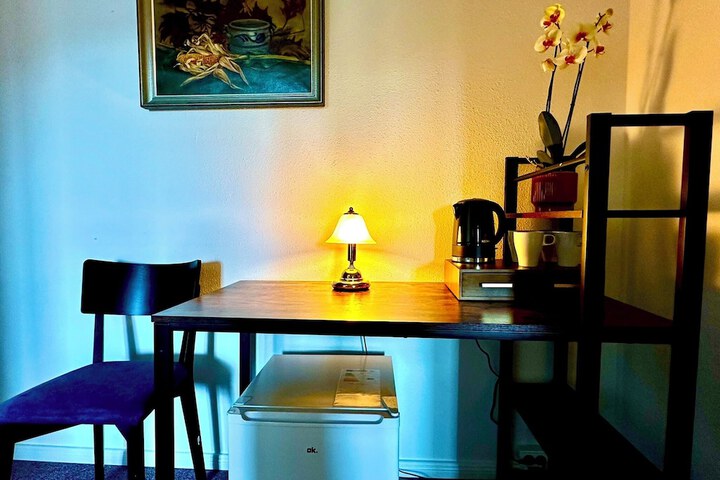 Room 18 of 31