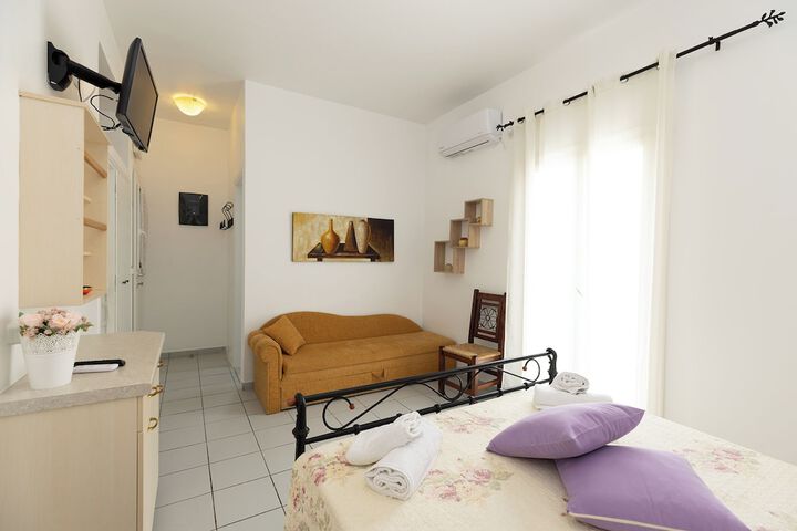 Room 15 of 69