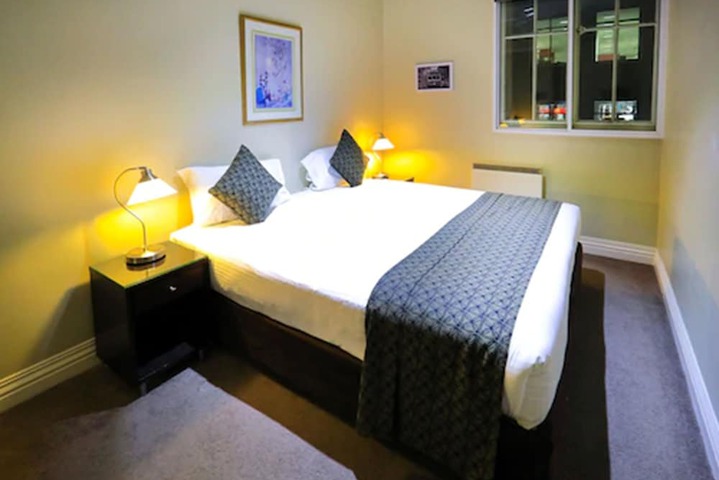 Room 20 of 68