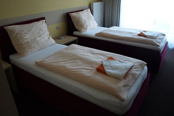 Room 14 of 39