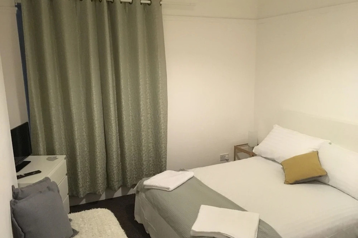 Room 18 of 23