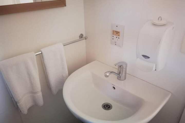 Room 44 of 84