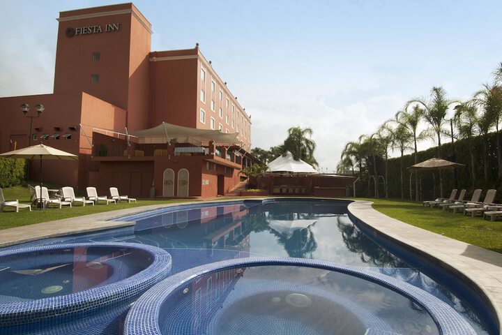 Pool Hotel