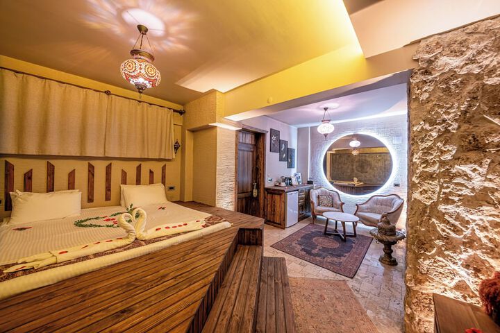 Room 34 of 124