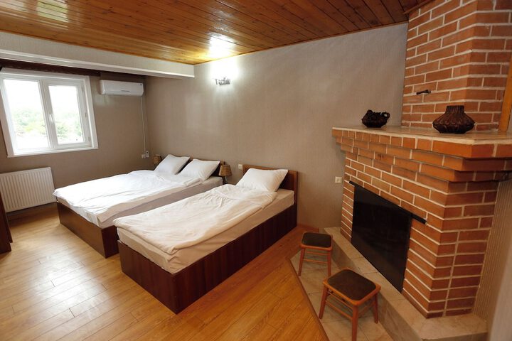 Room 18 of 45
